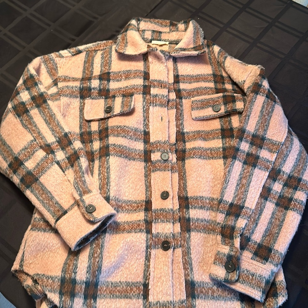 NWOT la mile women’s Shacket  - size small